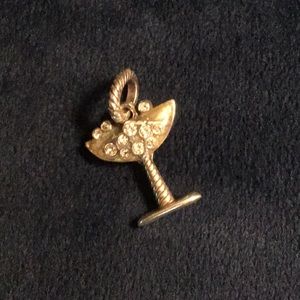 Brighton champagne glass charm